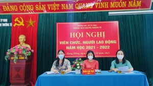 Hội nghị viên chức, người lao động trường THCS Nguyễn Trường Tộ năm học 2021-2022