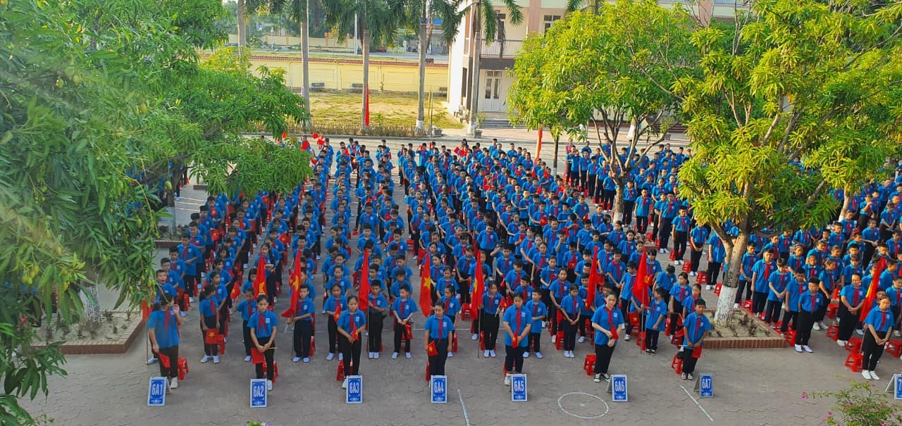 Trường THCS Nguyễn Trường Tộ tổ chức lễ Khai giảng năm học mới 2020-2021